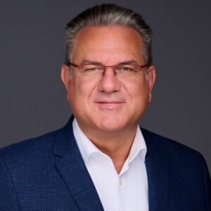 Prof. Dr. Reinhard Wagner, Projektivisten GmbH, Bozener Str. 1, 86316 Friedberg (Bayern)
